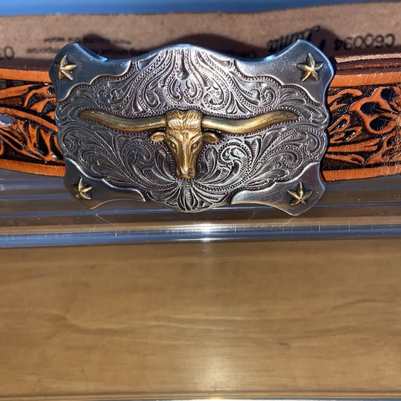 TONY LAMA LEATHER WESTERN KIDS BELT STEER HEAD ENGRAVED BUCKLE Brown 20M Tooled - Picture 2 of 5
